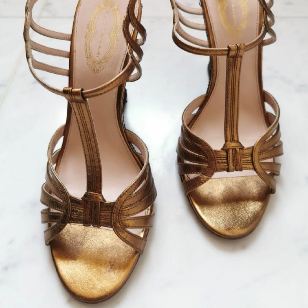 Elie Tahari Shoes size 11 - Like New